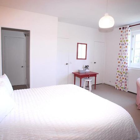 Manoir Le Mesnil Bed and Breakfast Saint-Martin-aux-Chartrains Exterior foto