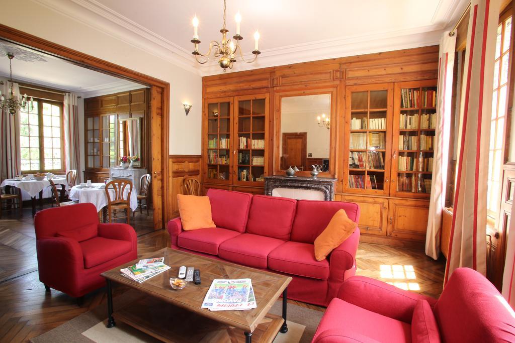 Manoir Le Mesnil Bed and Breakfast Saint-Martin-aux-Chartrains Exterior foto