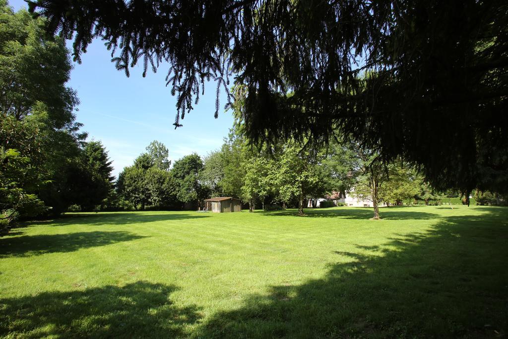 Manoir Le Mesnil Bed and Breakfast Saint-Martin-aux-Chartrains Exterior foto